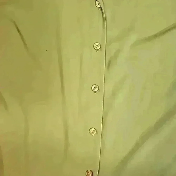 Elementz Womens top sz 1X color green shortsleeve blouse button front ca… - Picture 6 of 15